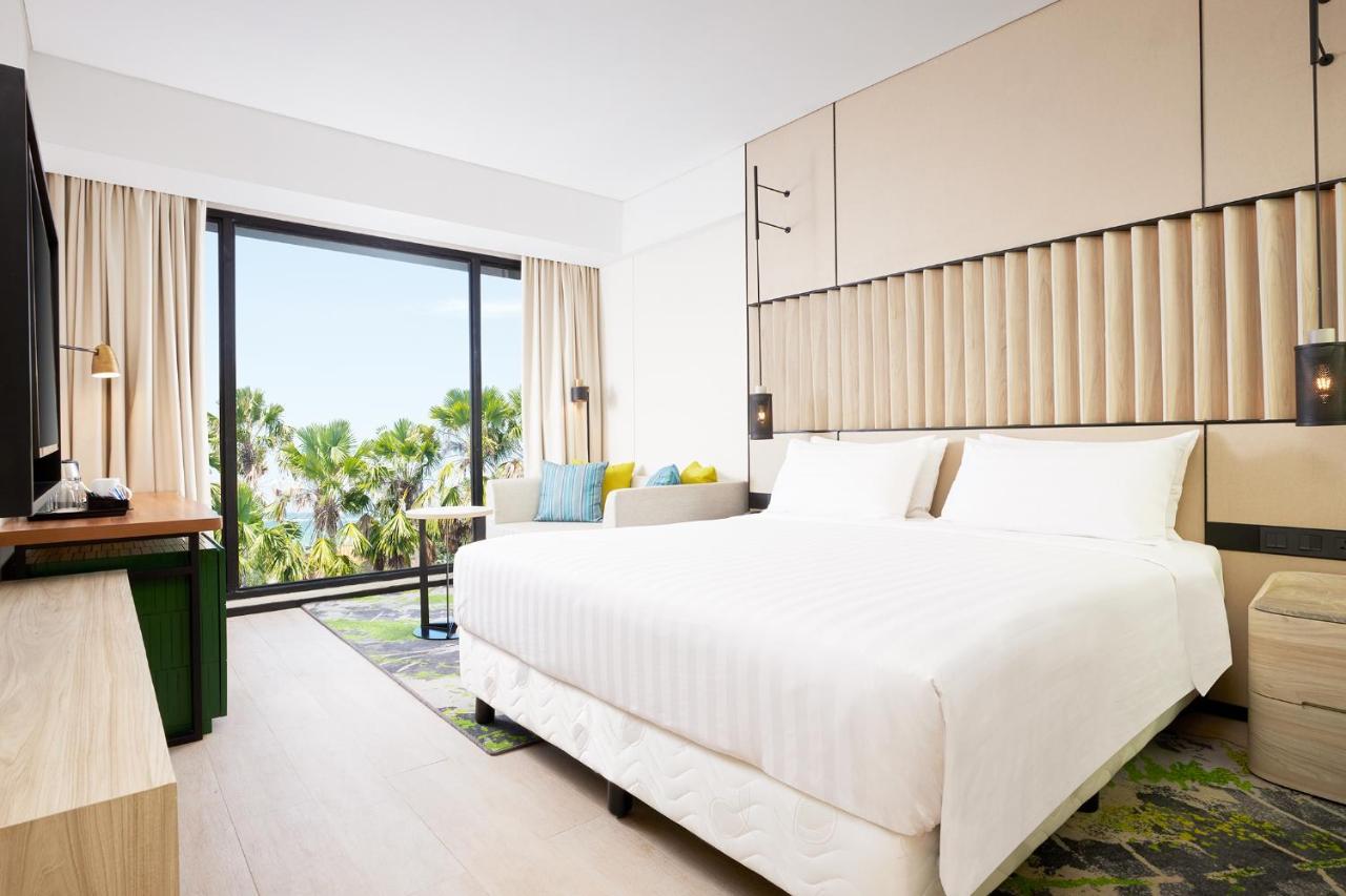 Holiday Inn Bali Sanur, An Ihg Hotel Екстер'єр фото