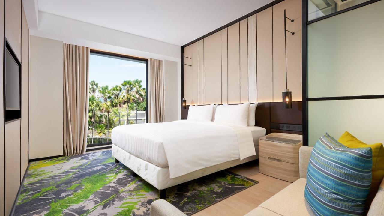 Holiday Inn Bali Sanur, An Ihg Hotel Екстер'єр фото